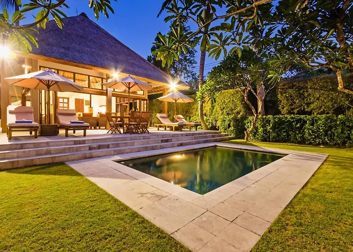 Villa Villa Sasoon Beach 100M Full Services 250 Mbps Candidasa