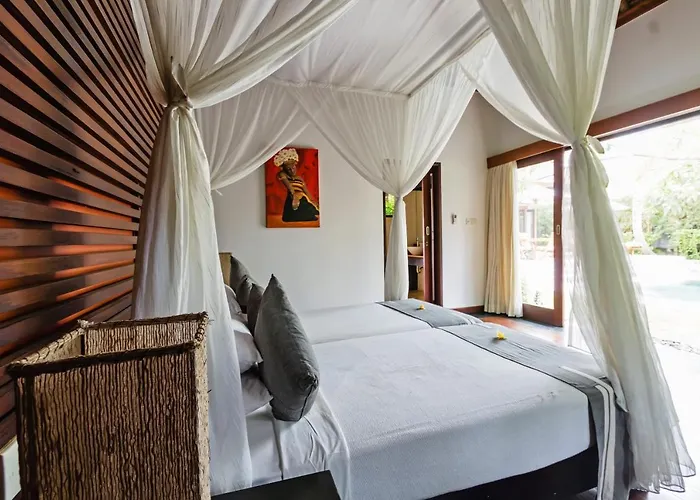 Villa Villa Sasoon Beach 100M Full Services 250 Mbps